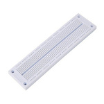 Uniwersalna Płytka Prototypowa z 700 Polami - Idealna do Prototypowania Układów Elektronicznych bez Lutowania