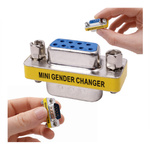 Adapter Szeregowy DB9 M-M - Solidna Przejściówka do Bezpośrednich Połączeń Szeregowych